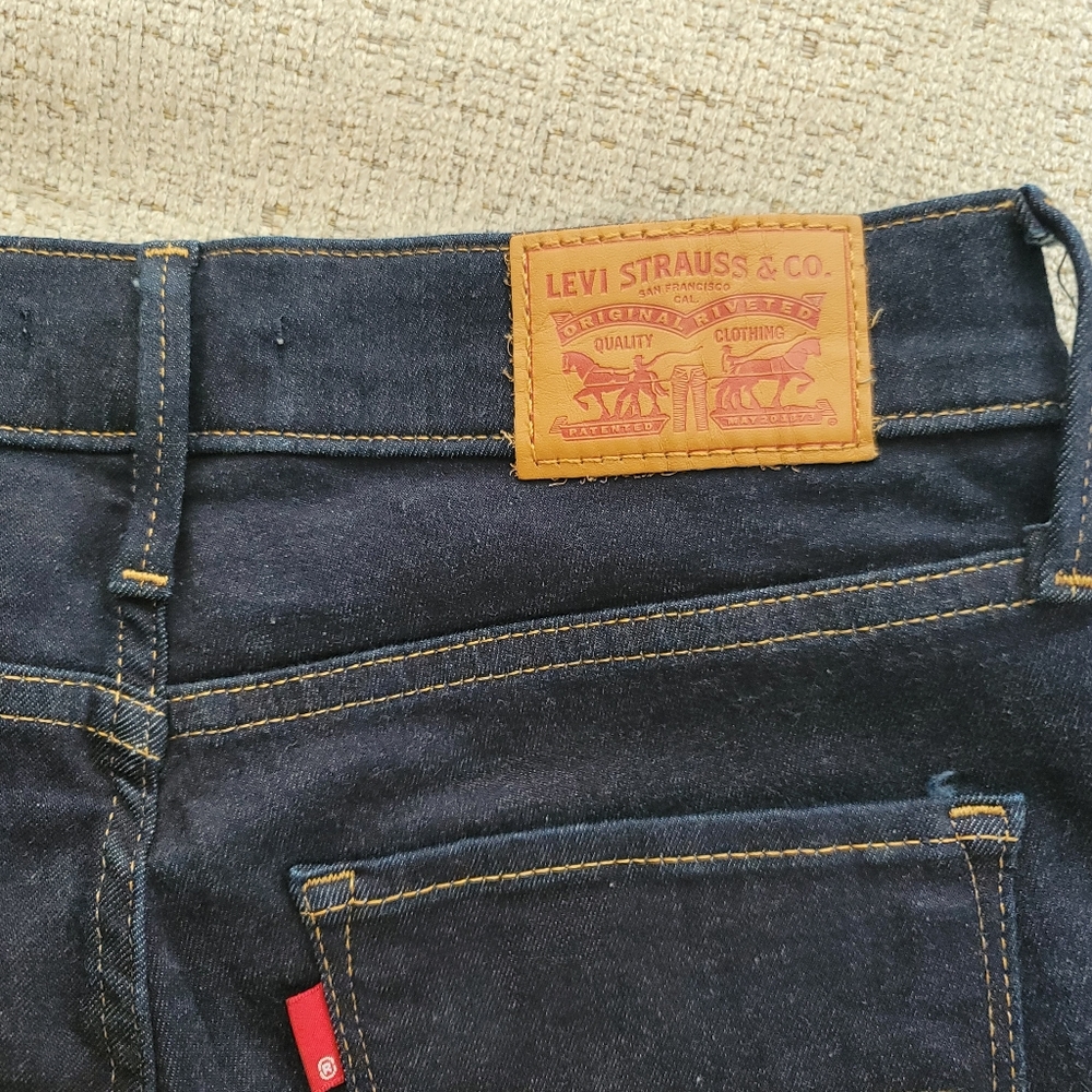 LEVIS HIGH RISE SKINNY JEANS - Picture 4 of 7